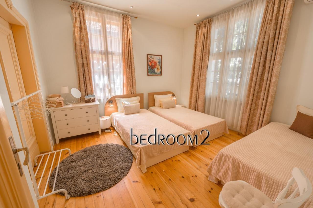 Tomovi Home - Three Bedrooms City Center Пловдив Екстериор снимка