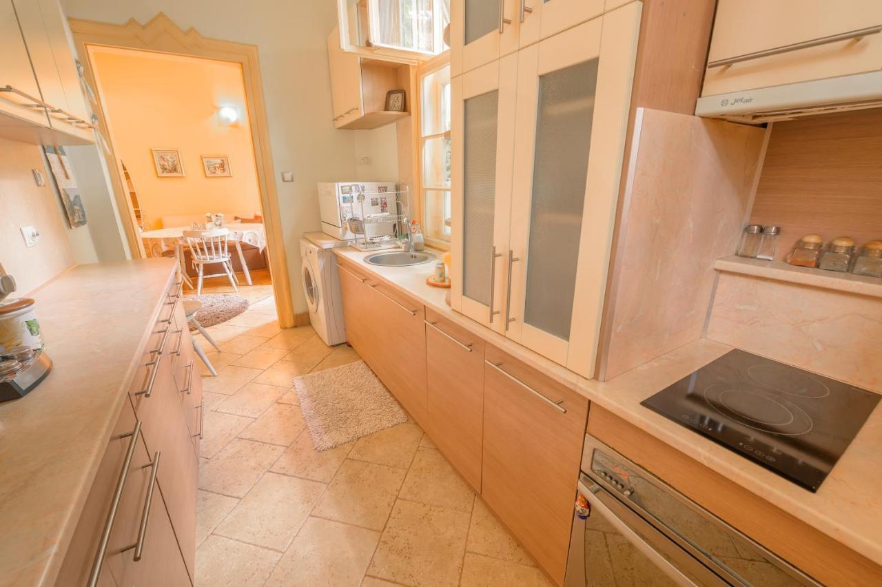 Tomovi Home - Three Bedrooms City Center Пловдив Екстериор снимка