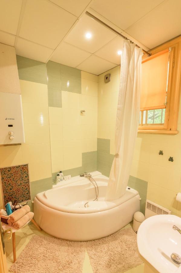 Tomovi Home - Three Bedrooms City Center Пловдив Екстериор снимка